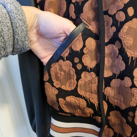 COACH Light weight  Leather& Silk Jacket - Picture 12 of 16